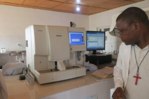 9-Automate-hematologie-1